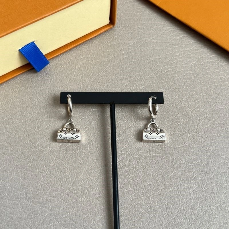 Sustainable Louis Vuitton Earrings 249044