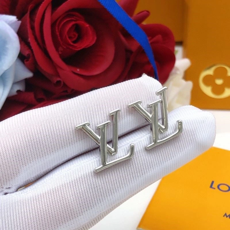 Louis Vuitton Earrings Elegant 249034