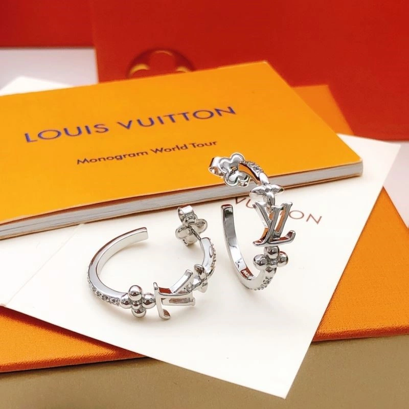 Louis Vuitton Earrings OnTrend 249032
