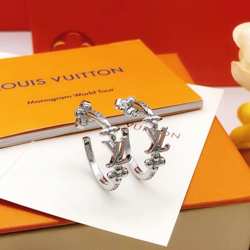 Louis Vuitton Earrings OnTrend 249032