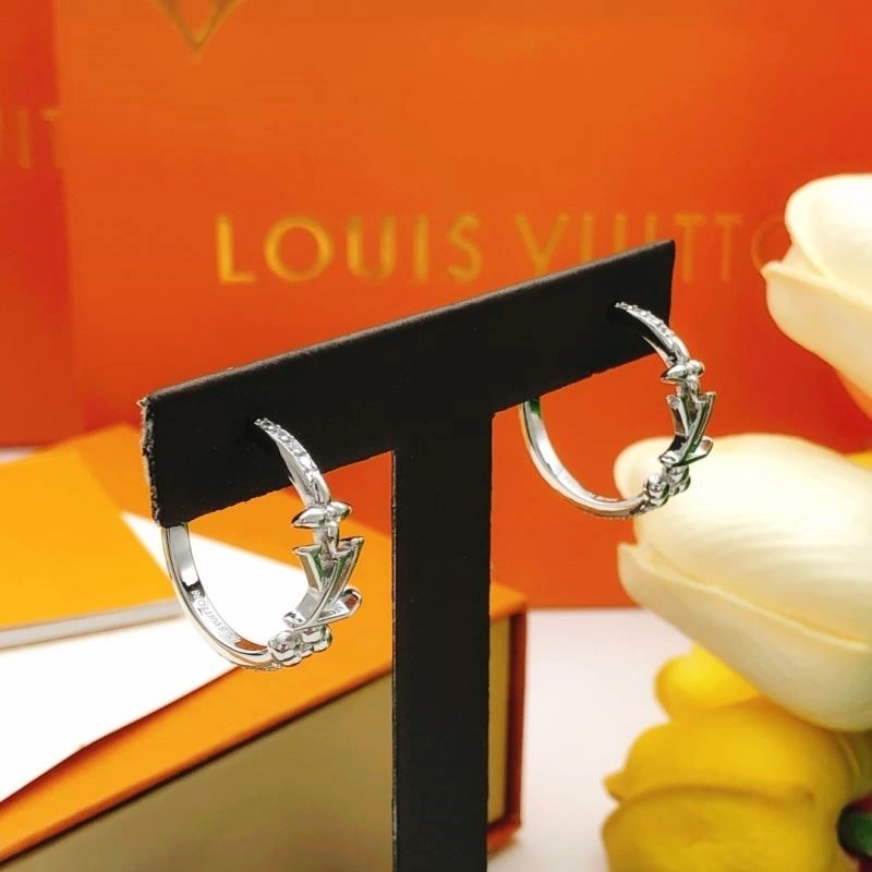 Louis Vuitton Earrings OnTrend 249032