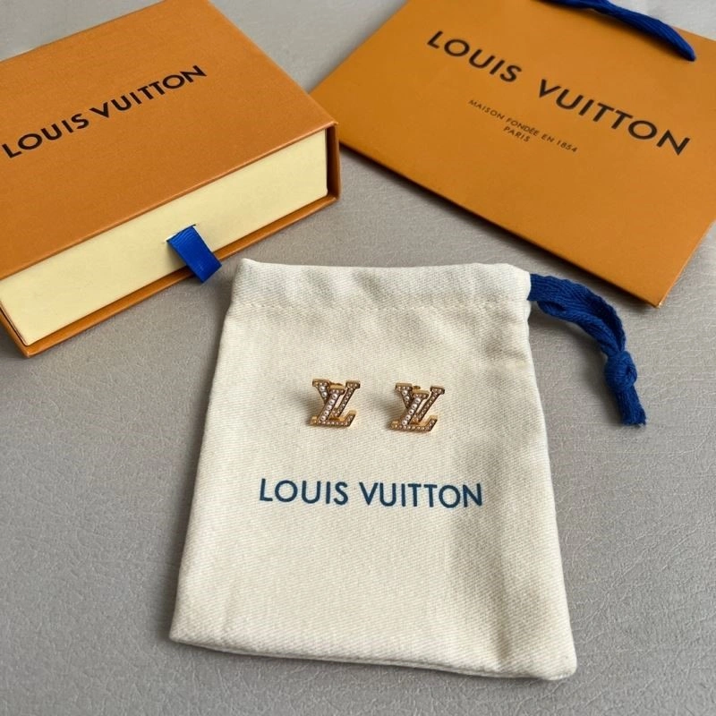Louis Vuitton Earrings Compact 249023