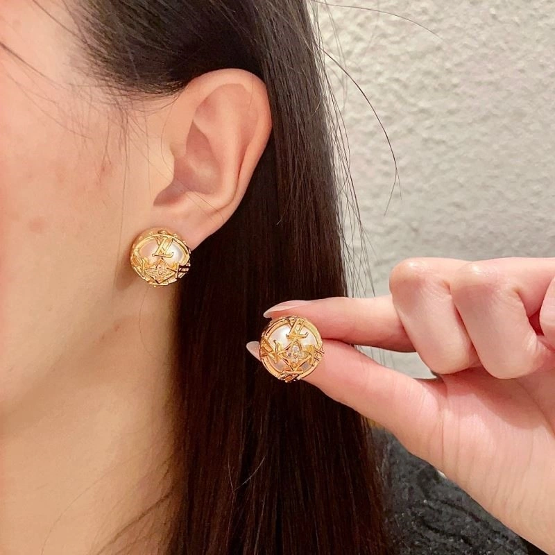Louis Vuitton Earrings Durable 249015