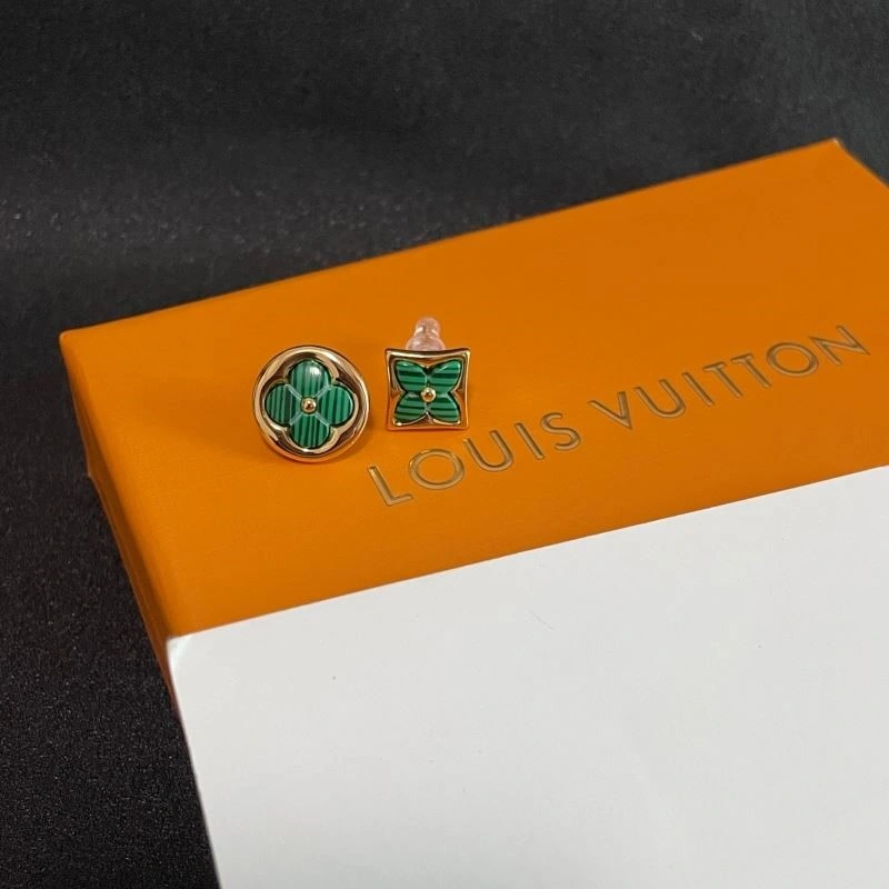 Louis Vuitton Earrings UrbanStyle 249011