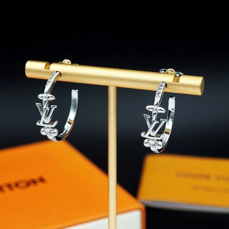 Louis Vuitton Earrings Minimalist 249003