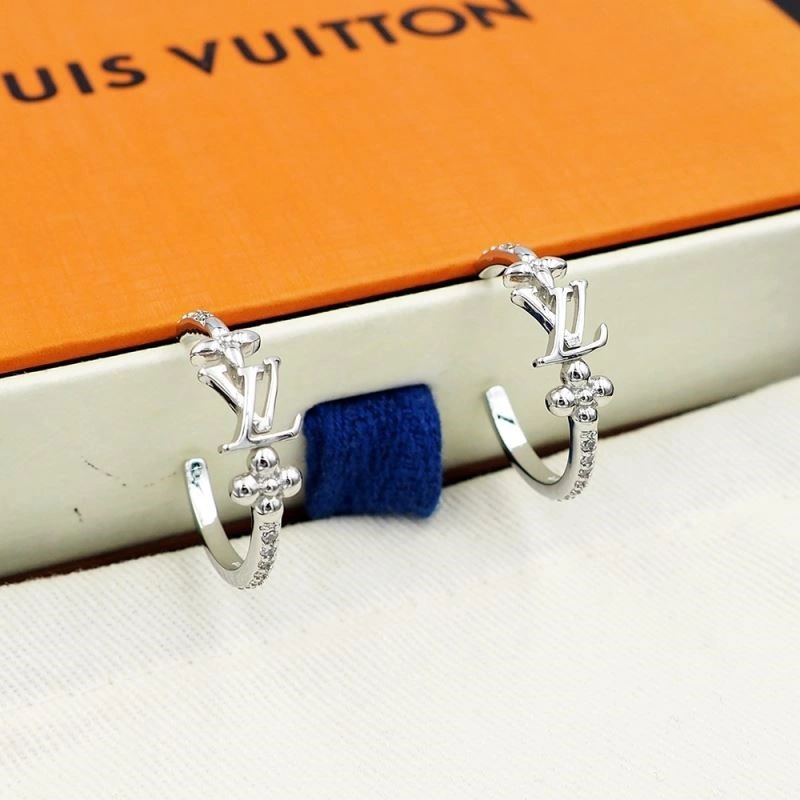 Louis Vuitton Earrings Minimalist 249003