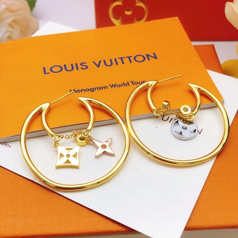 ModernLook Louis Vuitton Earrings 248647