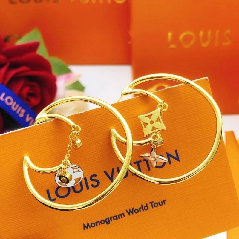 ModernLook Louis Vuitton Earrings 248647