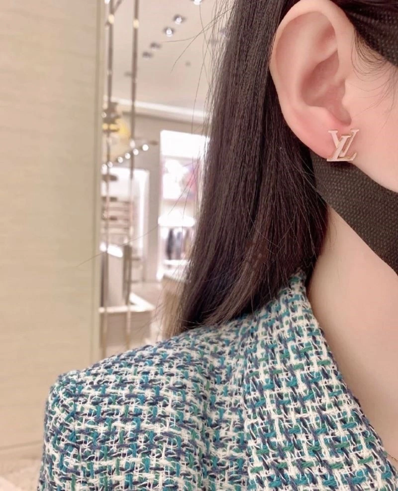 FastDry Louis Vuitton Earrings 248672