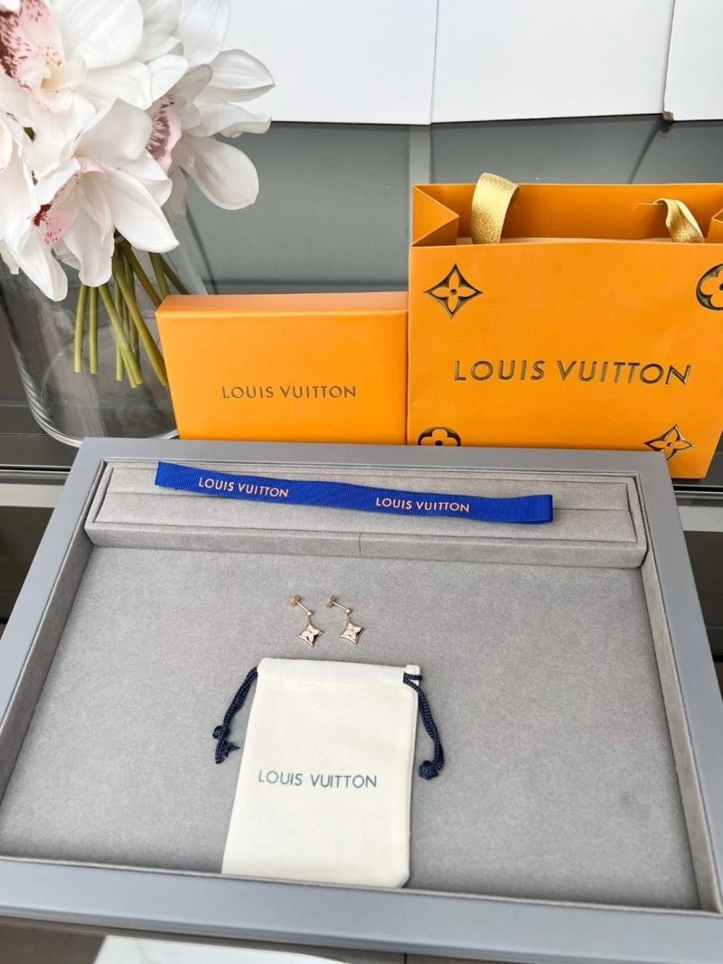 Louis Vuitton Earrings Chic 248622