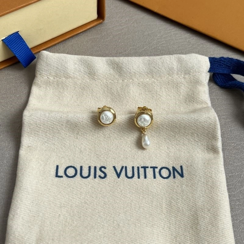 Louis Vuitton Earrings FashionForward 248613