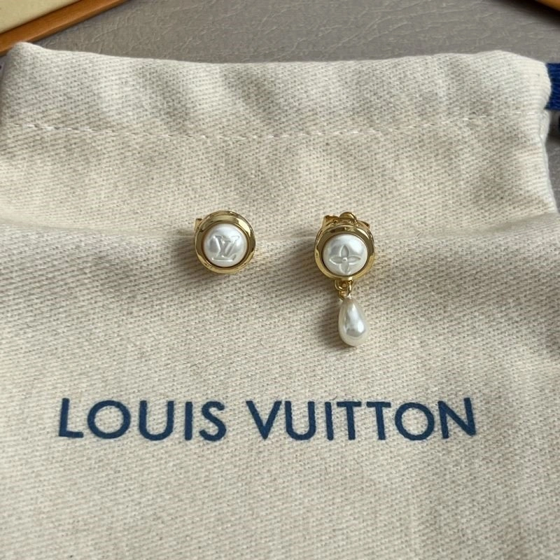 Louis Vuitton Earrings FashionForward 248613