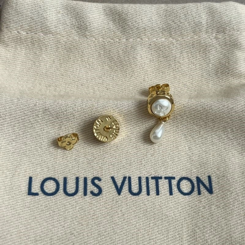 Louis Vuitton Earrings FashionForward 248613