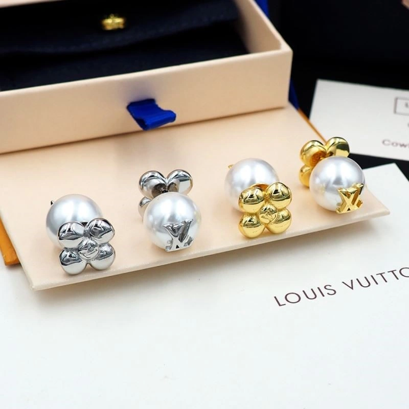 TechFriendly Louis Vuitton Earrings 248633