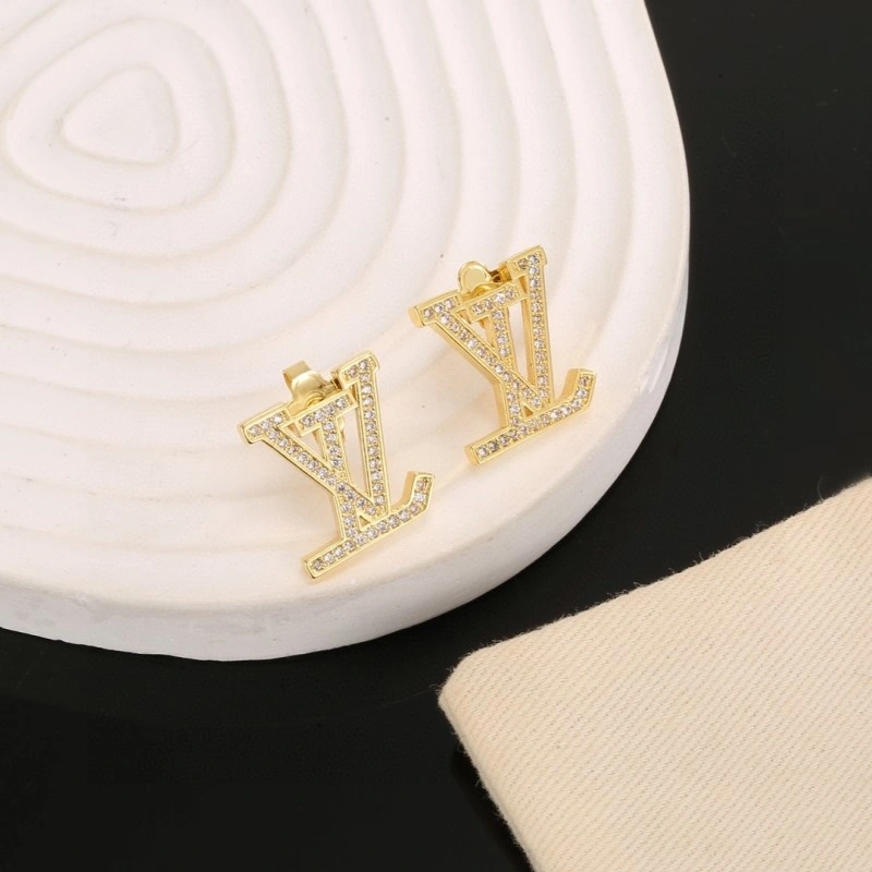 Lightweight Louis Vuitton Earrings 248594