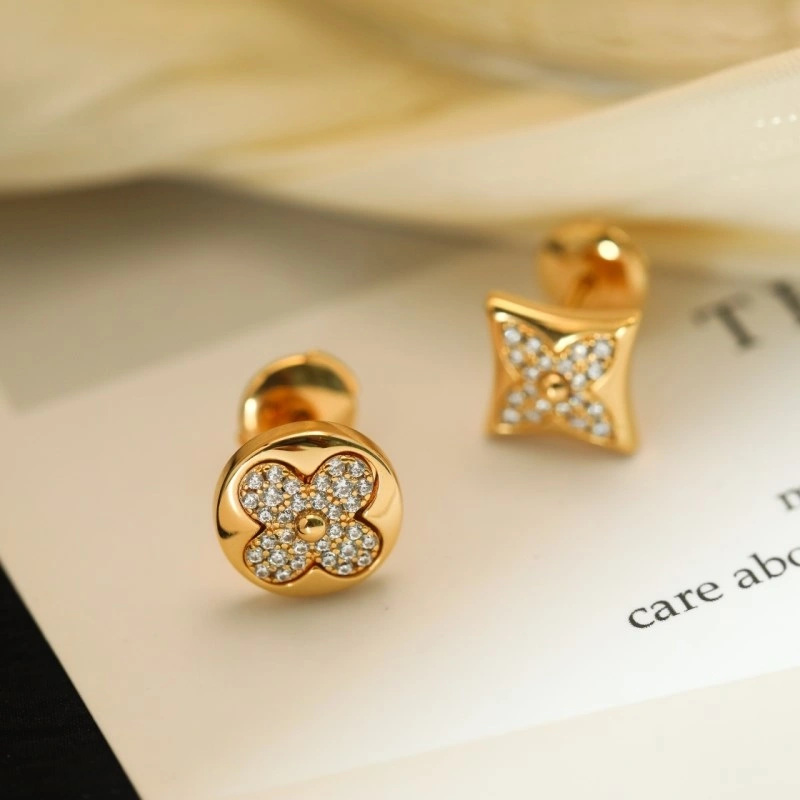 Louis Vuitton Earrings Effortless 248576
