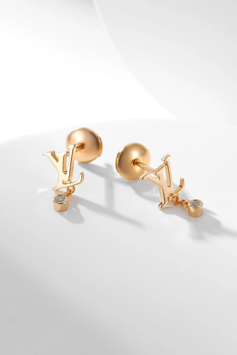Stylish Louis Vuitton Earrings 248580