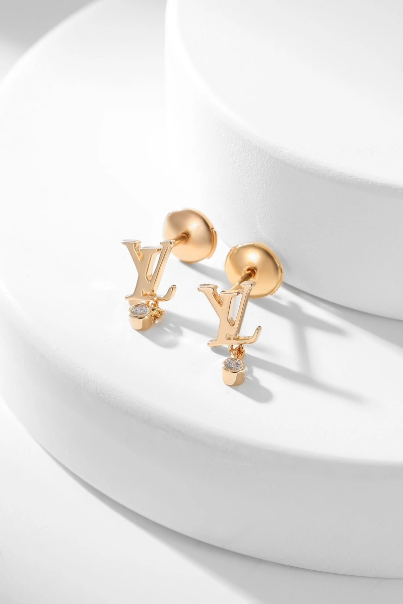 Stylish Louis Vuitton Earrings 248580