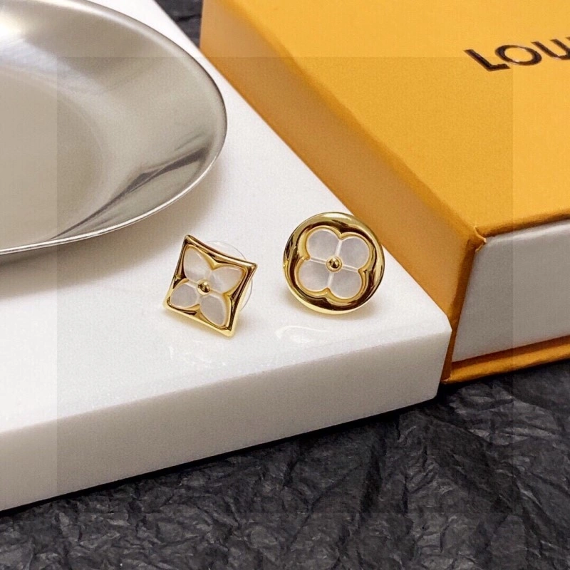 Louis Vuitton Earrings ModernLook 248111