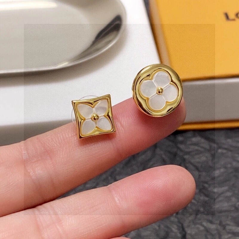 Louis Vuitton Earrings ModernLook 248111
