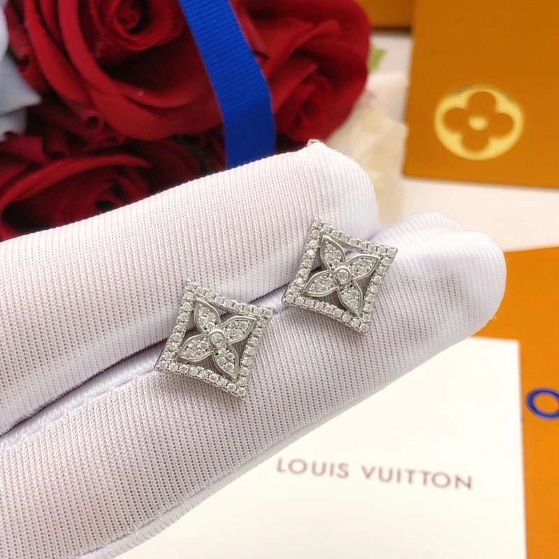 Louis Vuitton Earrings Timeless 248087