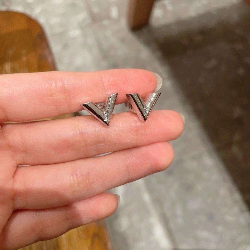 Louis Vuitton Earrings WrinkleFree 248084