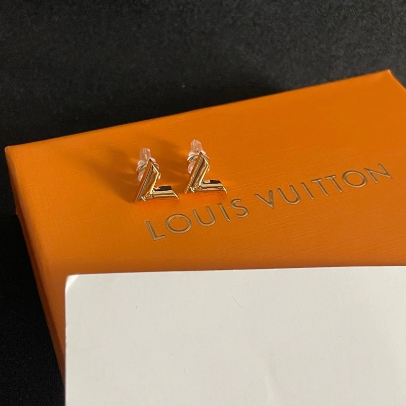 OdorResistant Louis Vuitton Earrings 248075