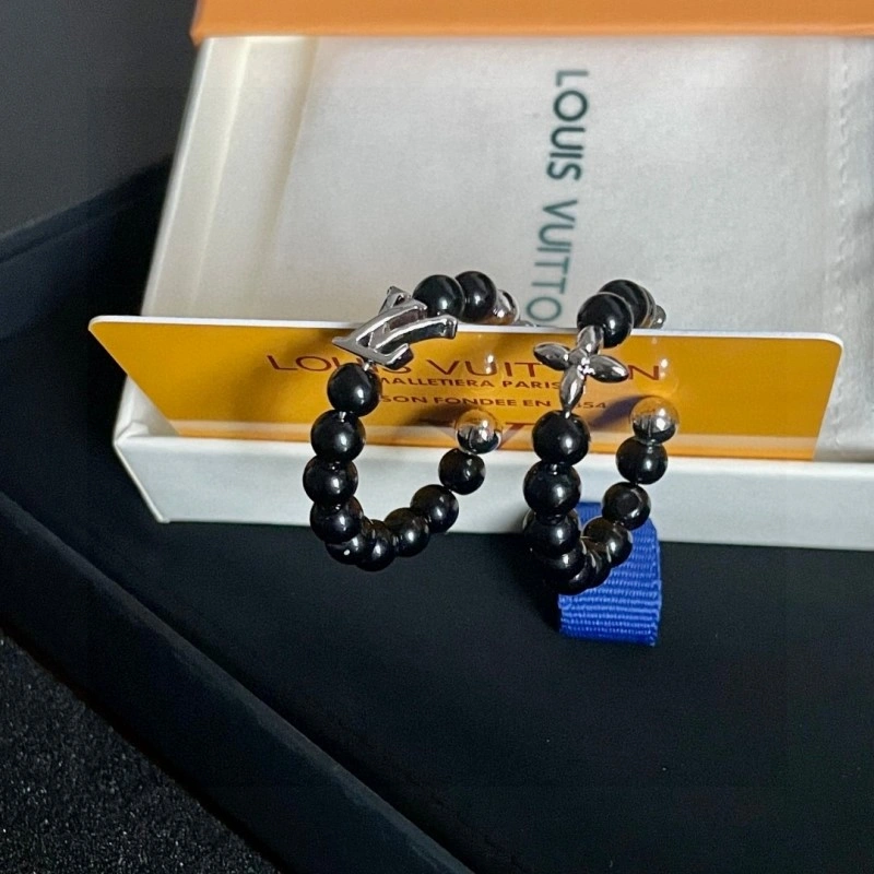Louis Vuitton Earrings Vibrant 248056