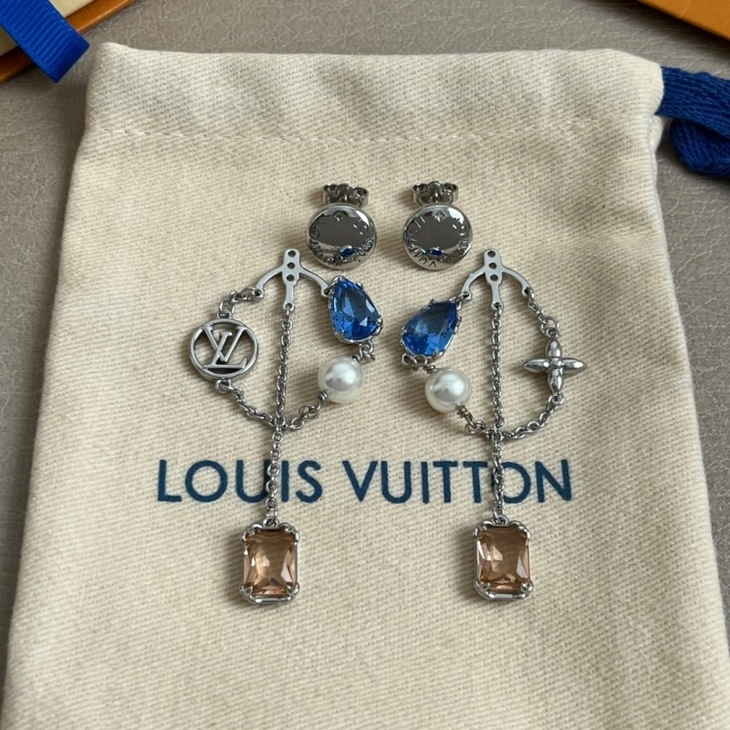 Seasonal Louis Vuitton Earrings 248064
