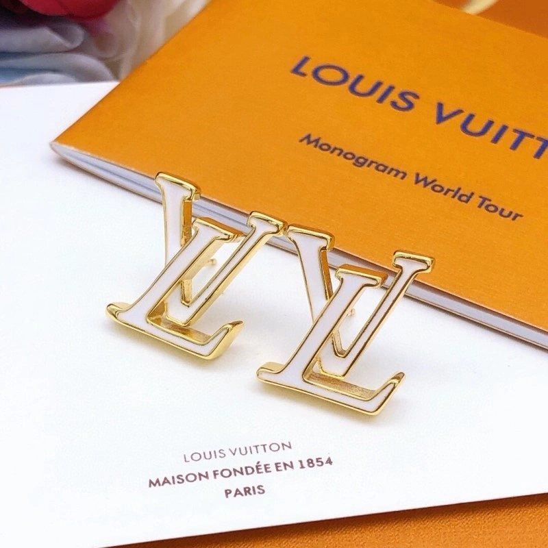Supportive Louis Vuitton Earrings 248054