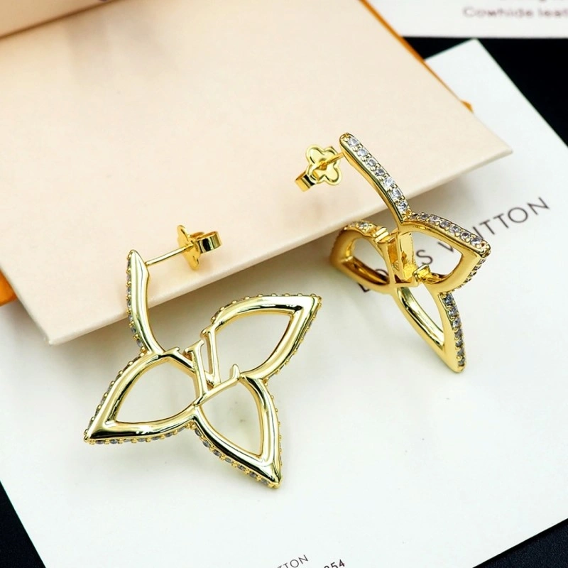 Elegant Louis Vuitton Earrings 248045