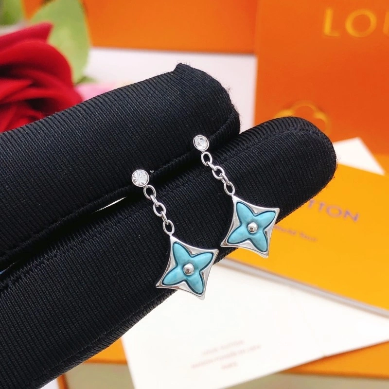 Chic Louis Vuitton Earrings 248013
