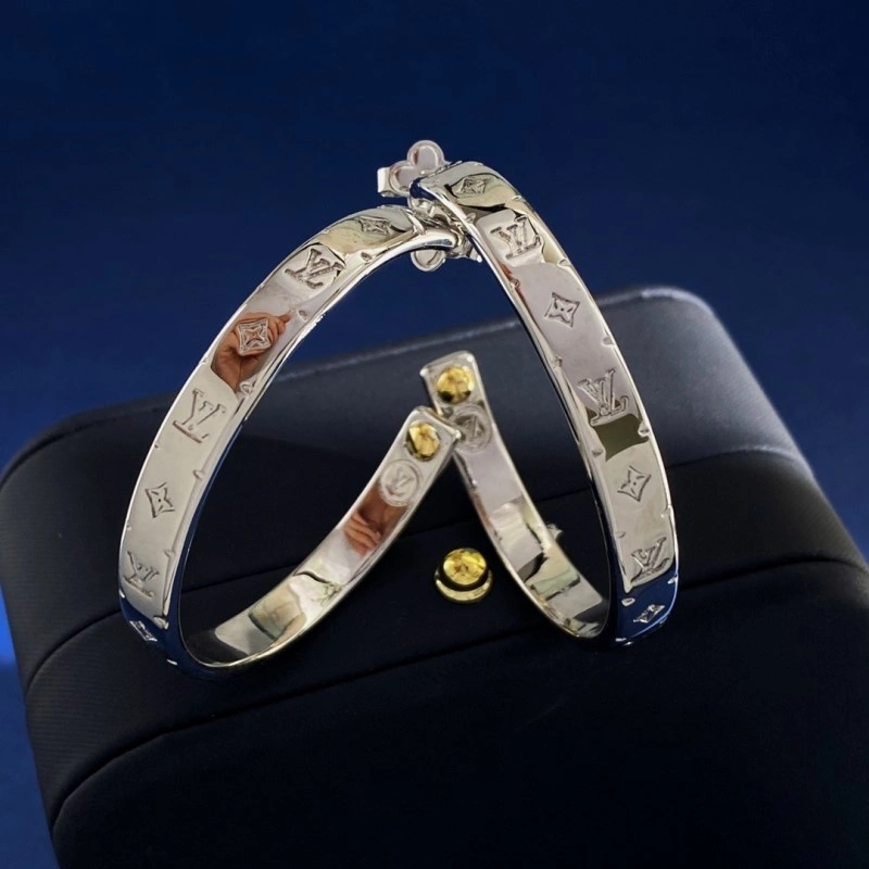 UrbanStyle Louis Vuitton Earrings 248011