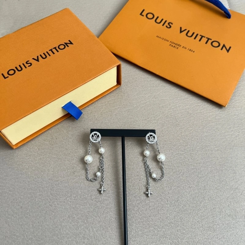 WellDesigned Louis Vuitton Earrings 248004