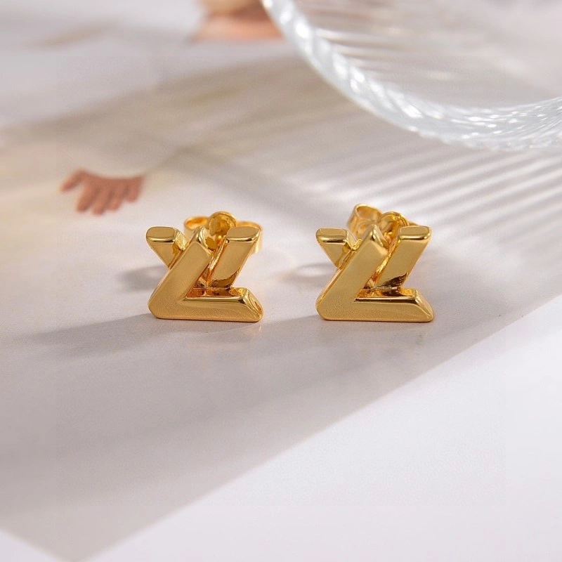 Effortless Louis Vuitton Earrings 247975