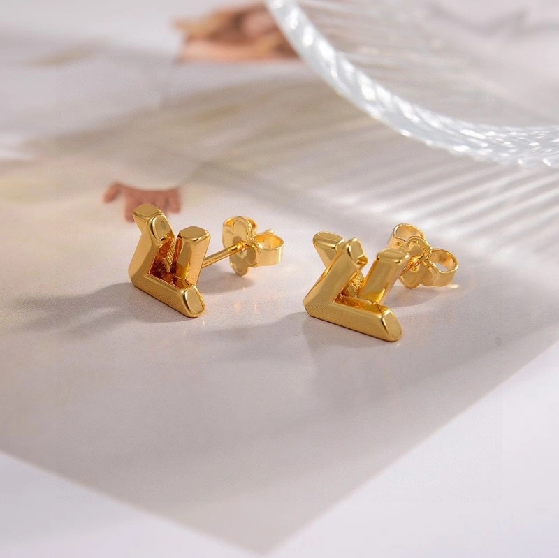 Effortless Louis Vuitton Earrings 247975
