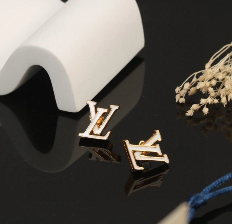 Fashionable Louis Vuitton Earrings 247987