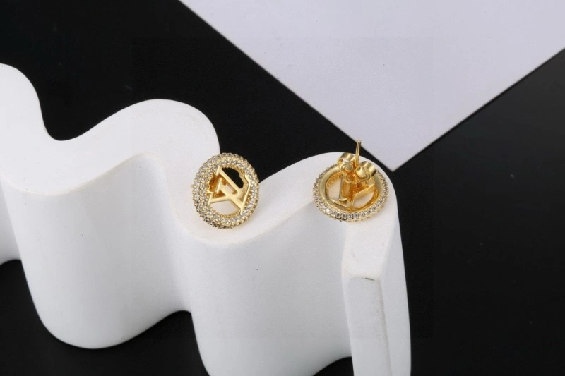 ModernLook Louis Vuitton Earrings 247970