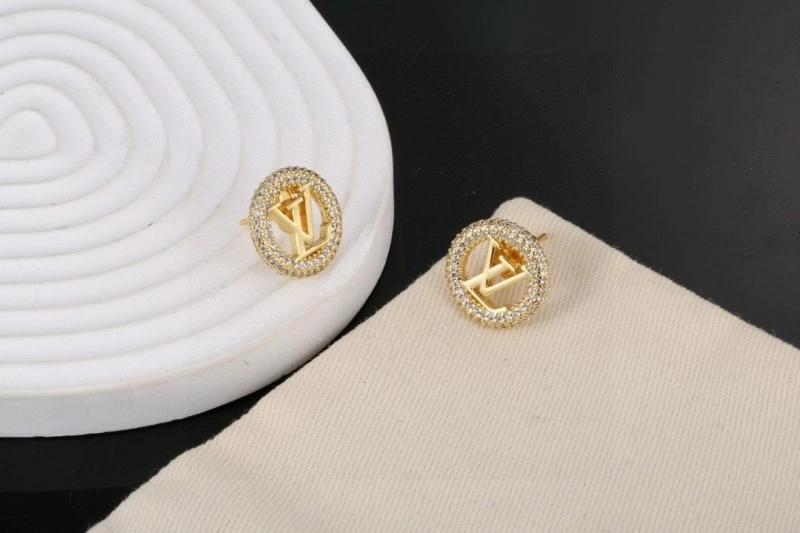 ModernLook Louis Vuitton Earrings 247970