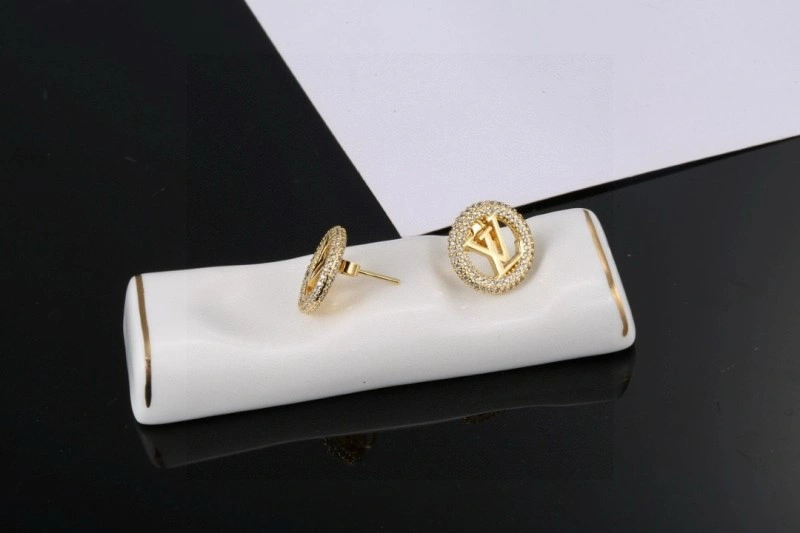 ModernLook Louis Vuitton Earrings 247970
