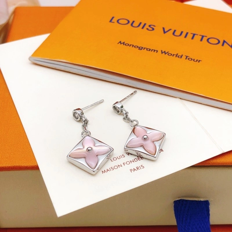 Bright Louis Vuitton Earrings 247966