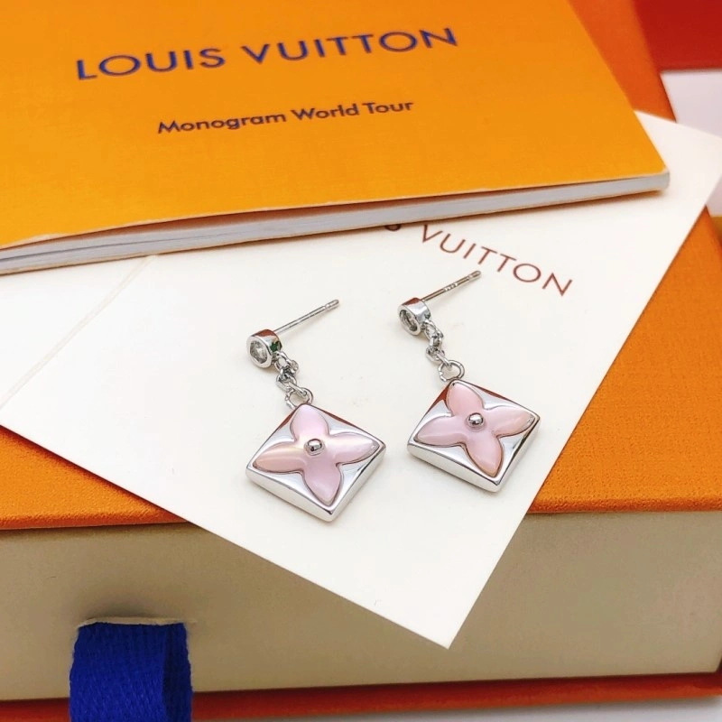 Bright Louis Vuitton Earrings 247966