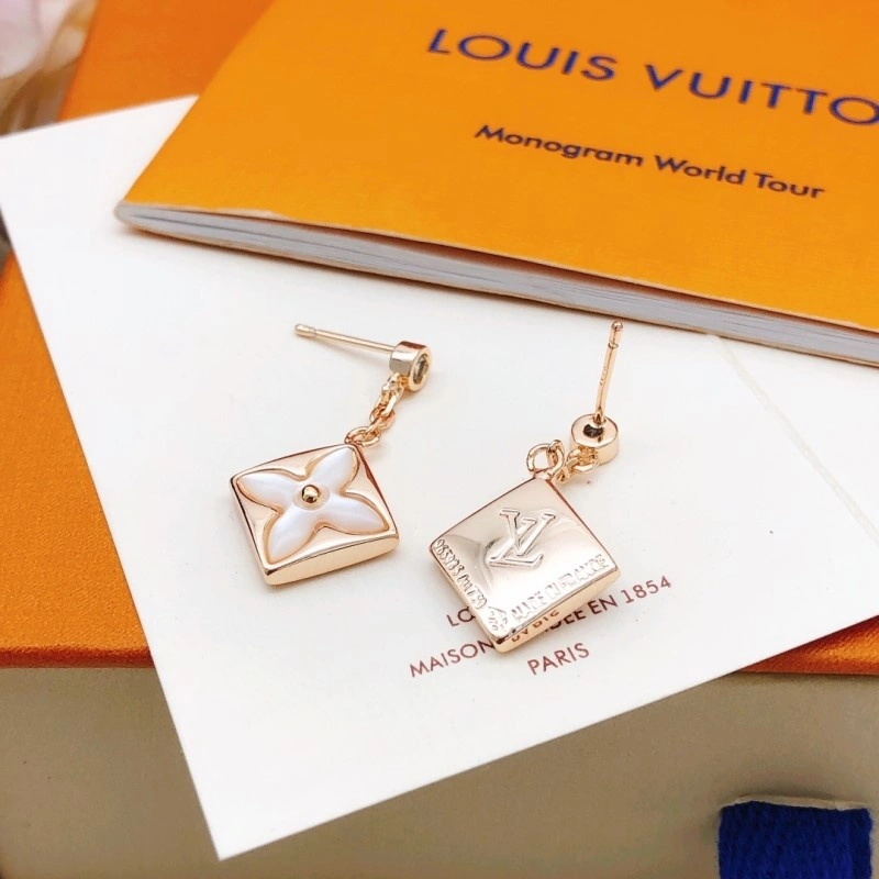 Louis Vuitton Earrings Comfortable 247962
