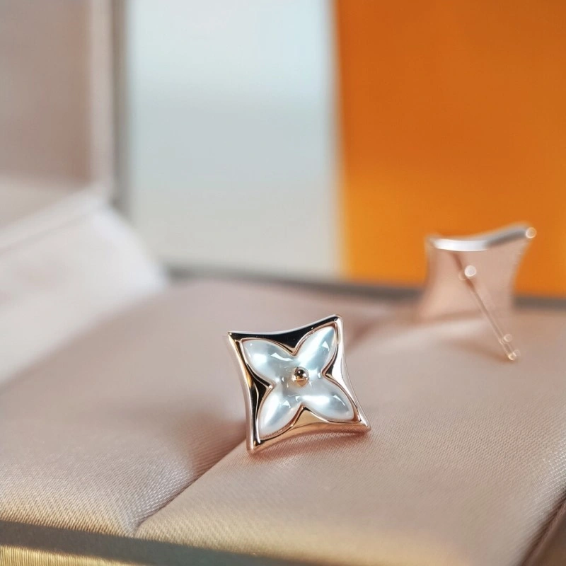 Louis Vuitton Earrings Supportive 247959