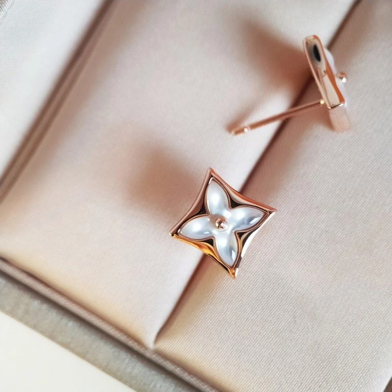 Louis Vuitton Earrings Supportive 247959