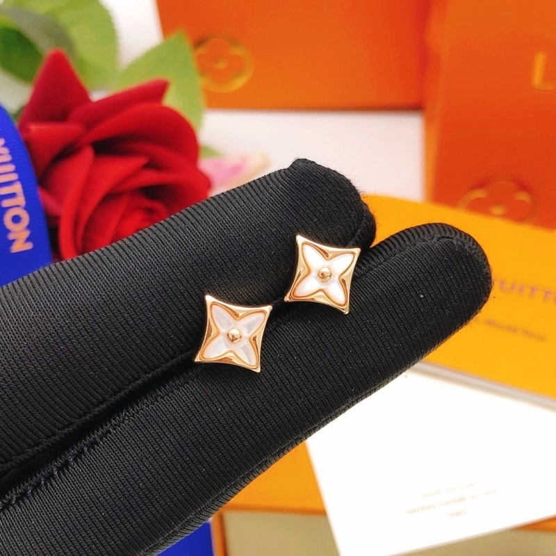 ZeroBulk Louis Vuitton Earrings 247950