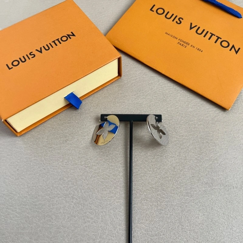 DailyWear Louis Vuitton Earrings 247931