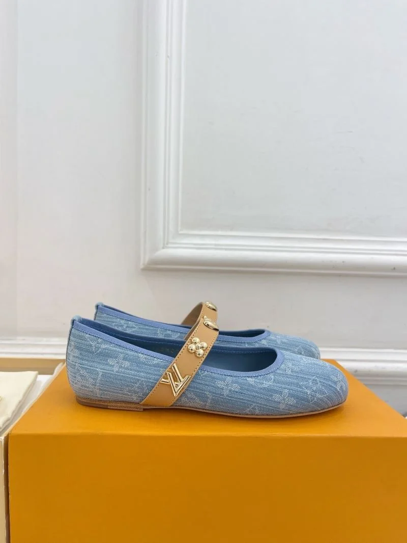 Thermal Louis Vuitton Flat Shoes 32384