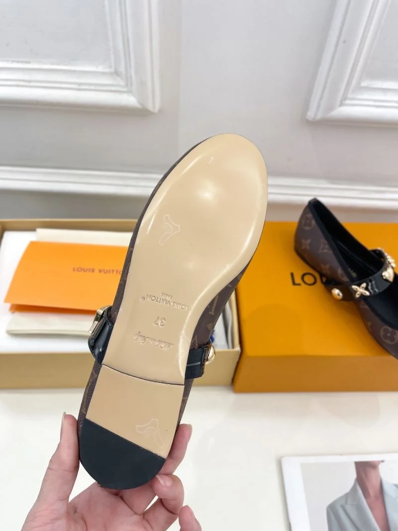 Louis Vuitton Flat Shoes Thermal 32402