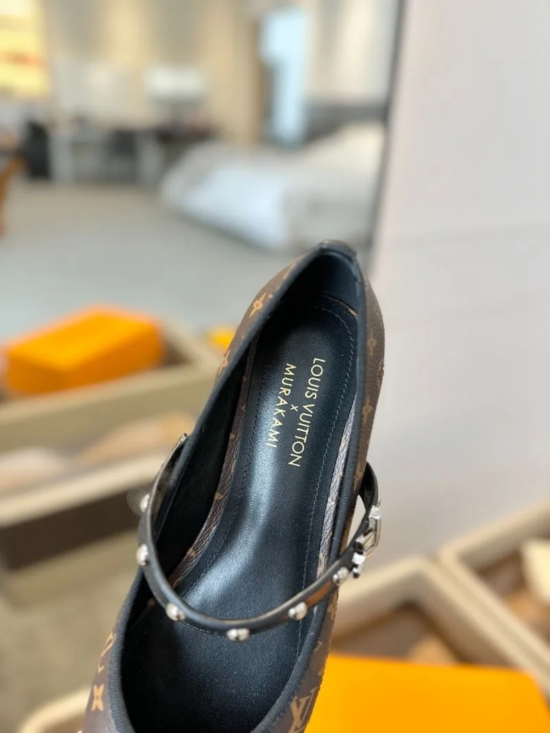 Upgraded Louis Vuitton Flat Shoes 32003
